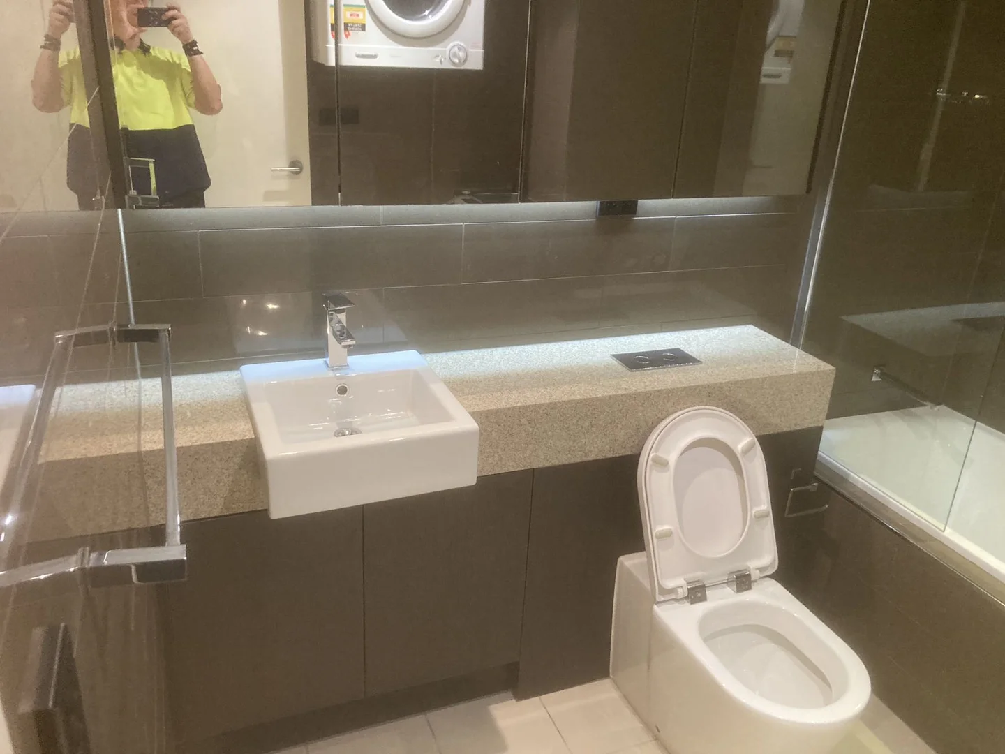 Additional image 23 of WeChat: KRL119 L5/ 17 Joynton ave, Zetland NSW 2017