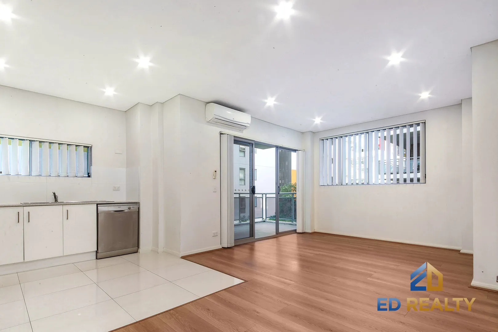 Spacious Two-Bedroom Apartment with Convenient Location - View 3