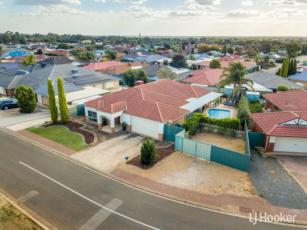 48 Applecross Drive, Blakeview SA 5114, Image 2