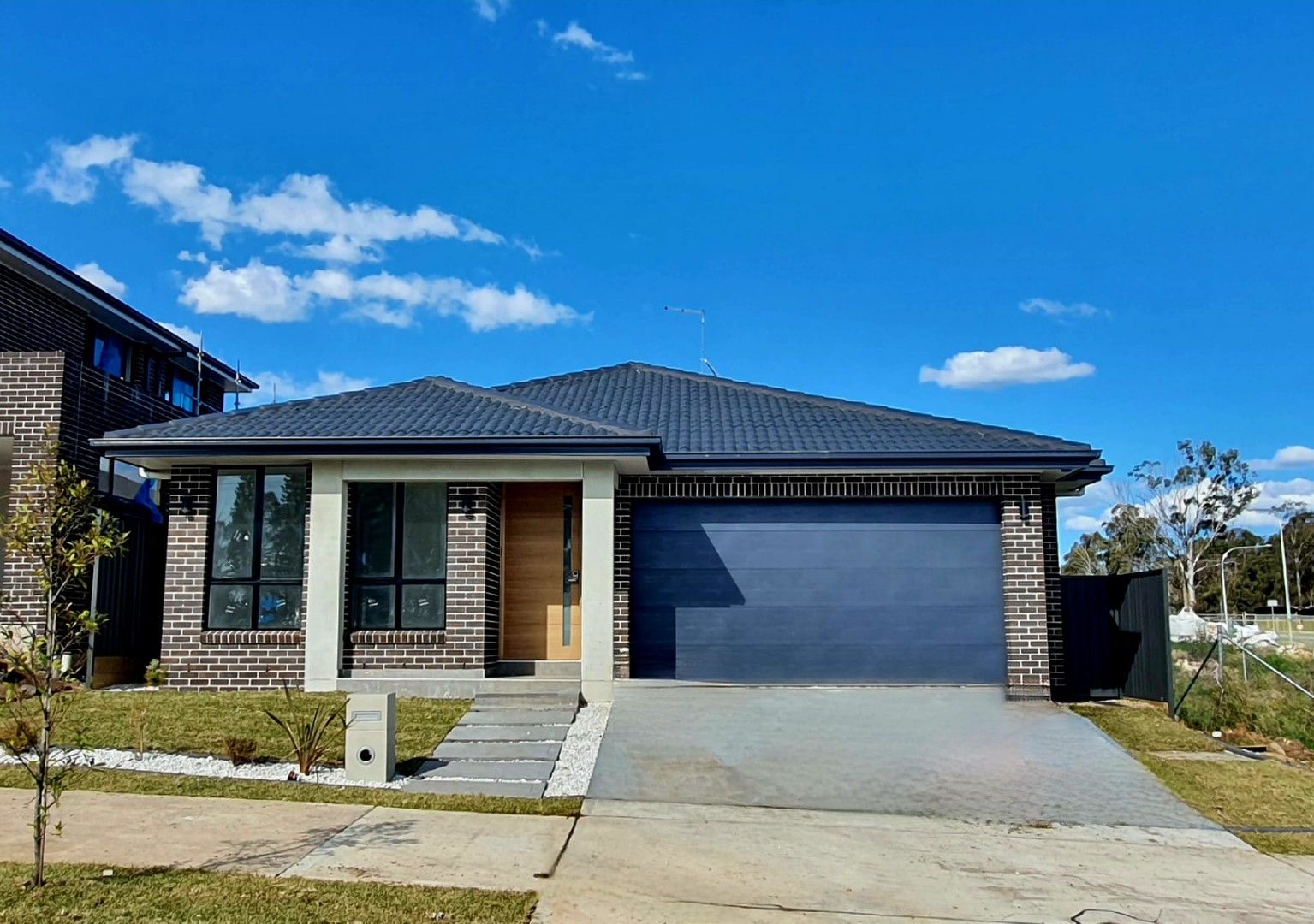 4 bedrooms House in Lot 11/127 Browns Road AUSTRAL NSW, 2179