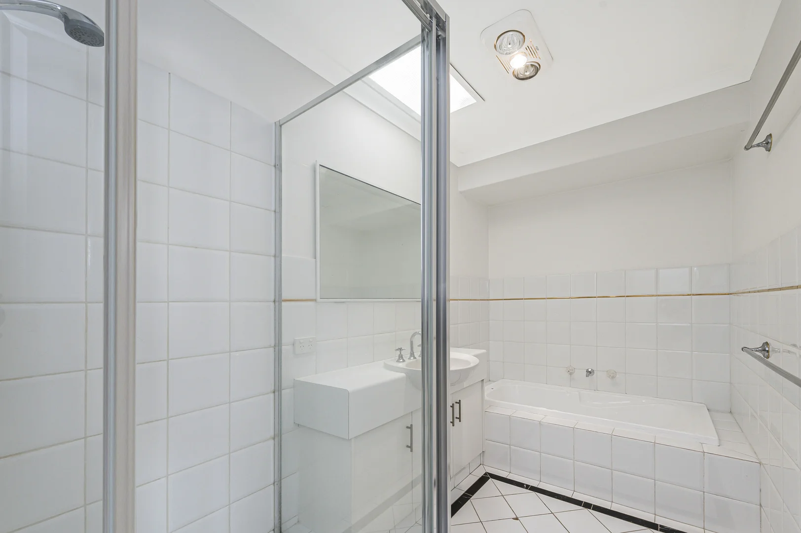 Additional image 16 of 2/33 Banksia Street, Joondanna WA 6060