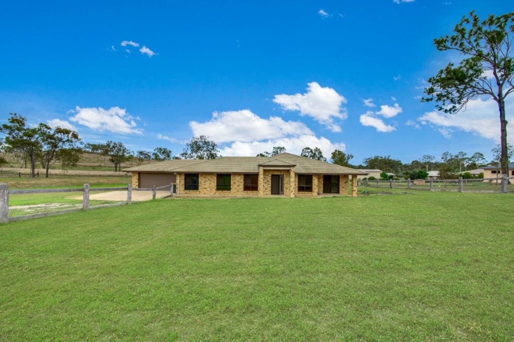 4 bedrooms Rural in 58 Nanando Drive CALLIOPE QLD, 4680