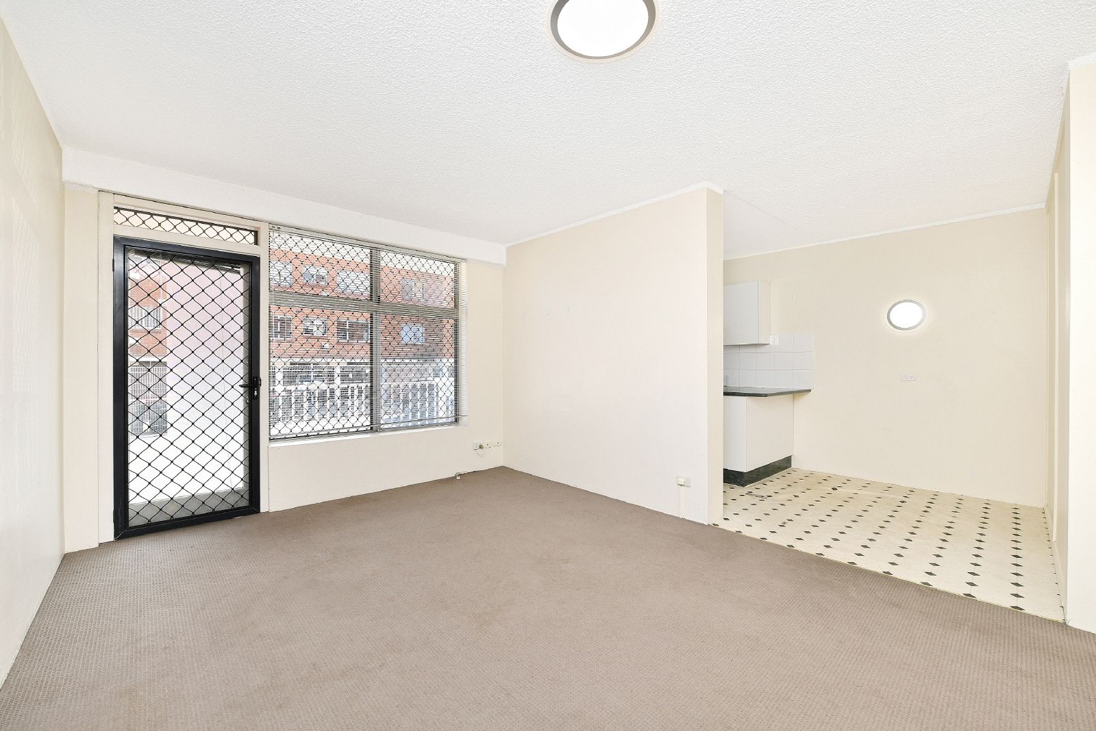 2/33 Mascot Drive, Eastlakes NSW 2018 Apartment For Rent Domain