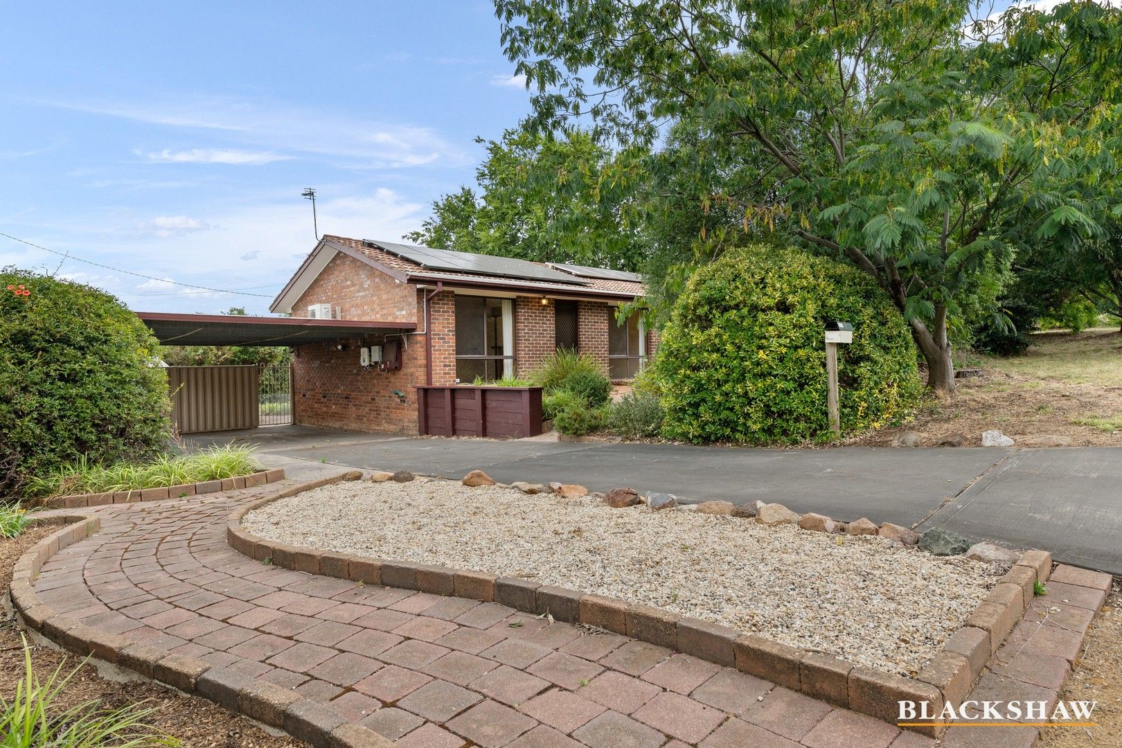 2 Farrelly Close, Oxley ACT 2903, Image 0