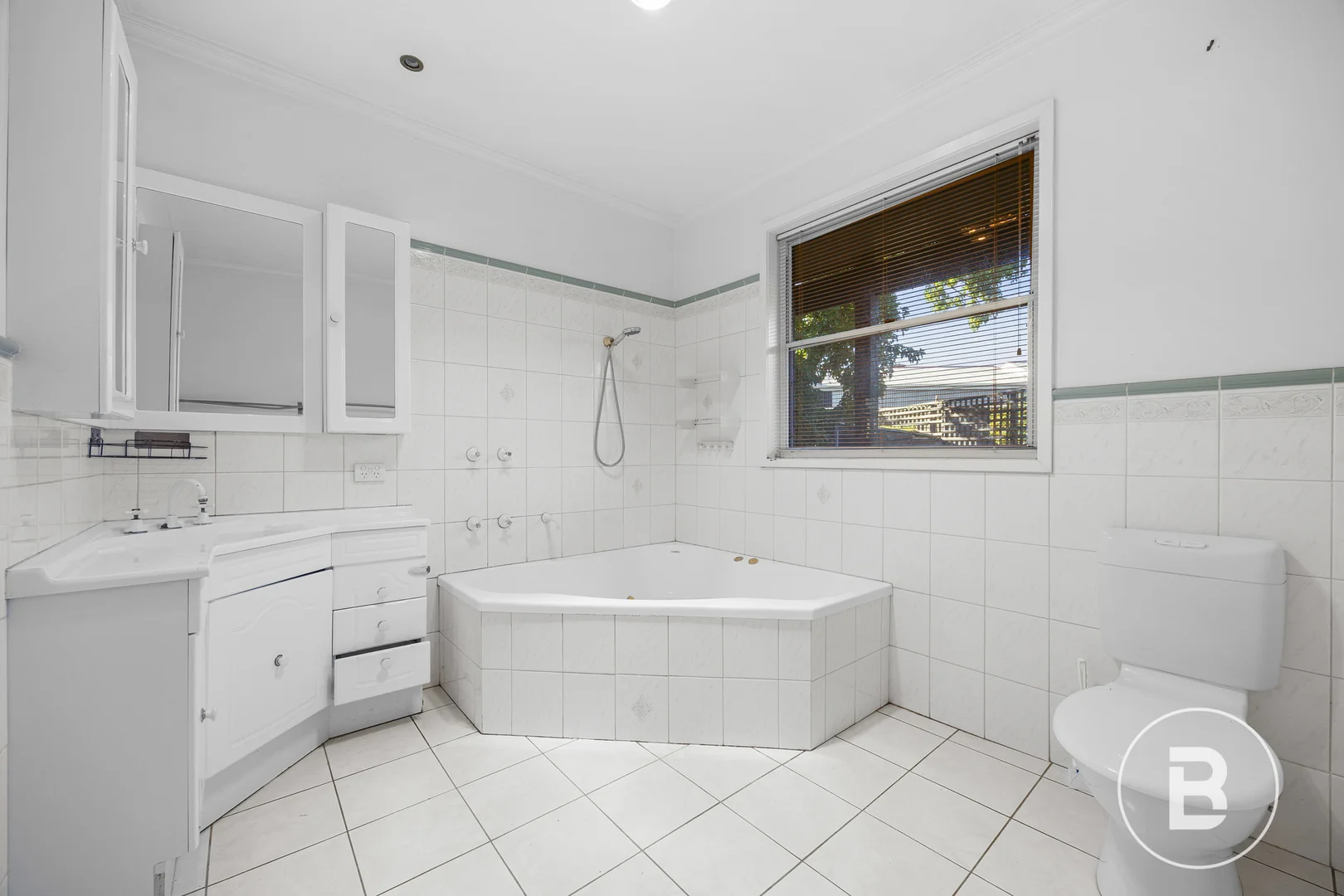 Additional image 9 of 4 Glendale Court, Lake Wendouree VIC 3350