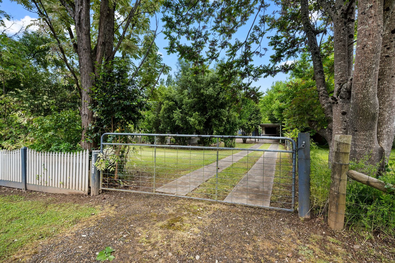 7121 Great Alpine Road, Porepunkah VIC 3740, Image 1