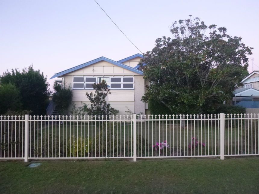 42 Mulgrave Street, Bundaberg West QLD 4670