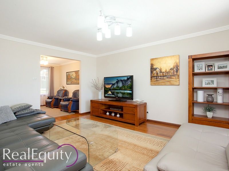 28 Malinya Crescent, Moorebank NSW 2170, Image 1