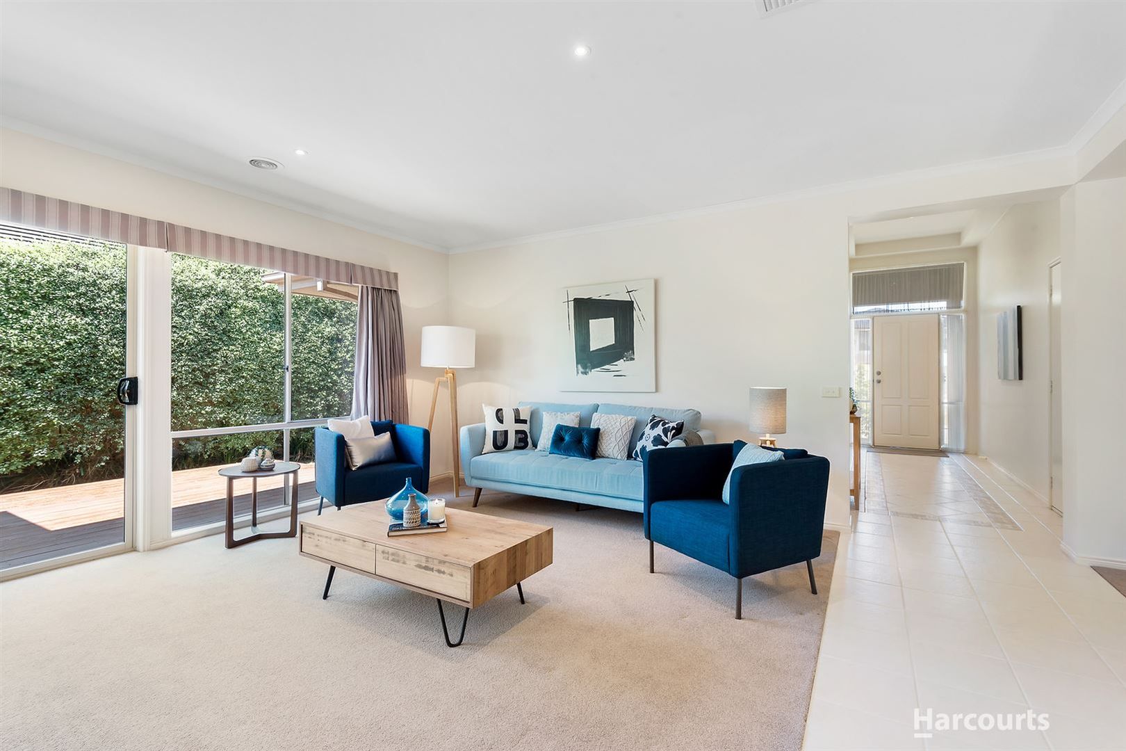 25 Lakeside Drive, Sandhurst VIC 3977, Image 2