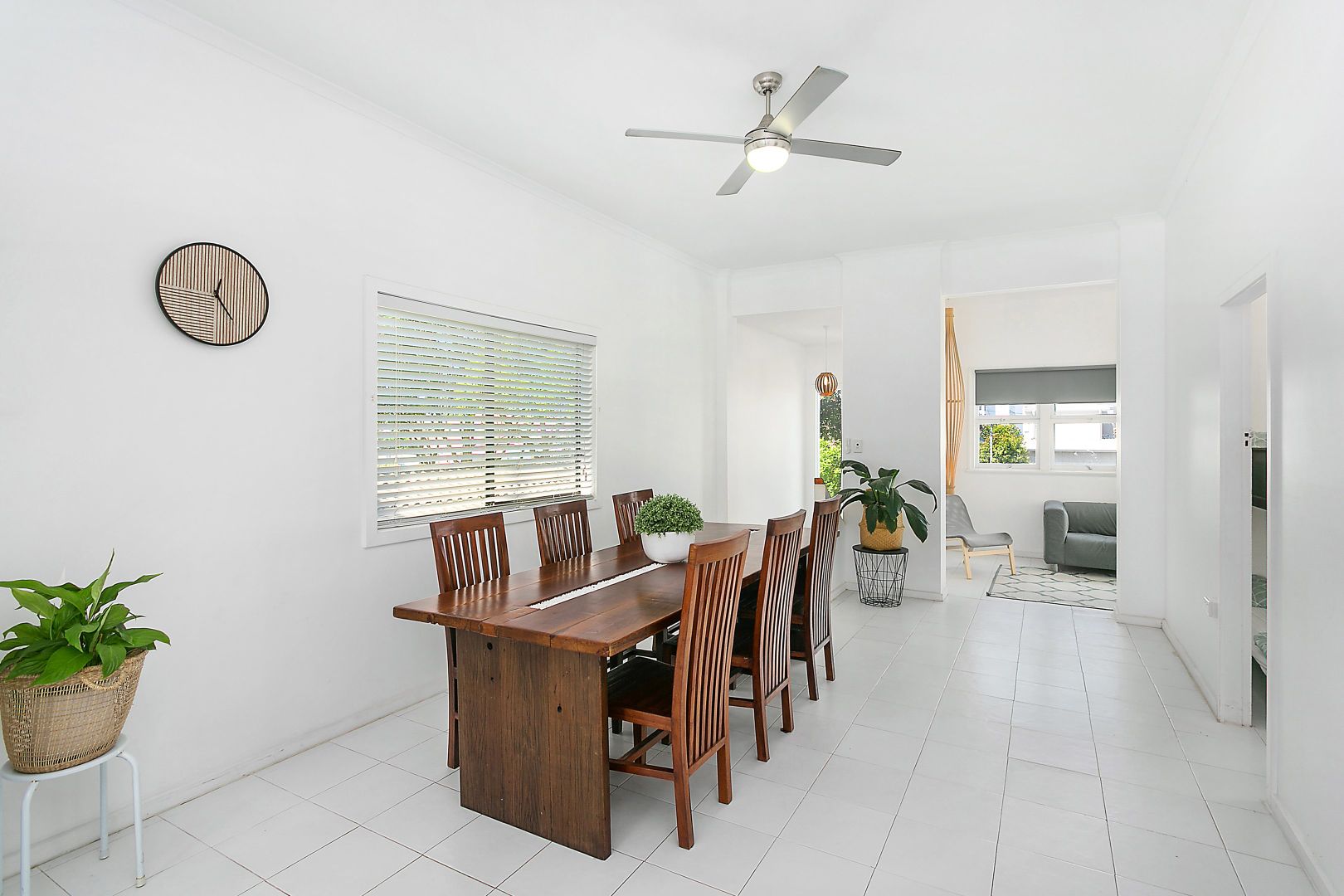 1264 Gold Coast Highway, Palm Beach QLD 4221, Image 2