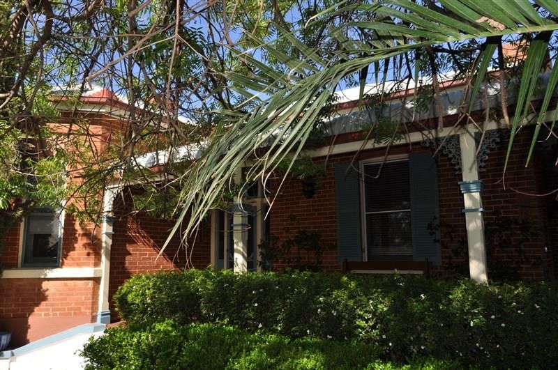 67 Hill Street, Forbes Property History & Address Research Domain