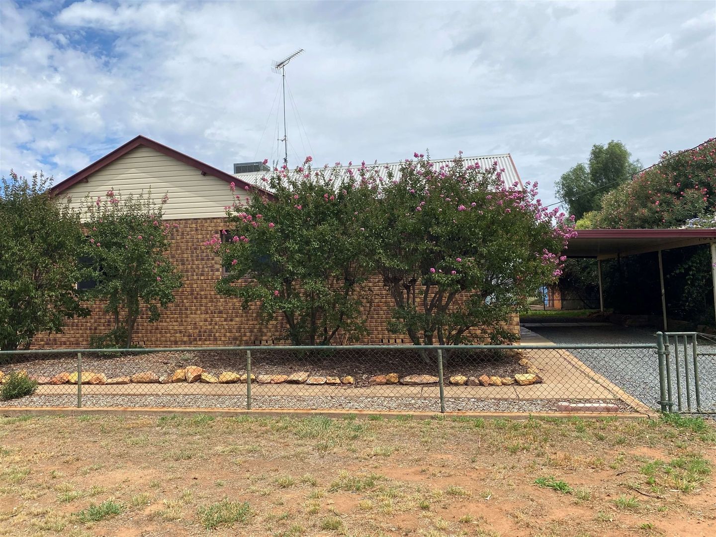 15 Moonagee Street, Nyngan NSW 2825, Image 1