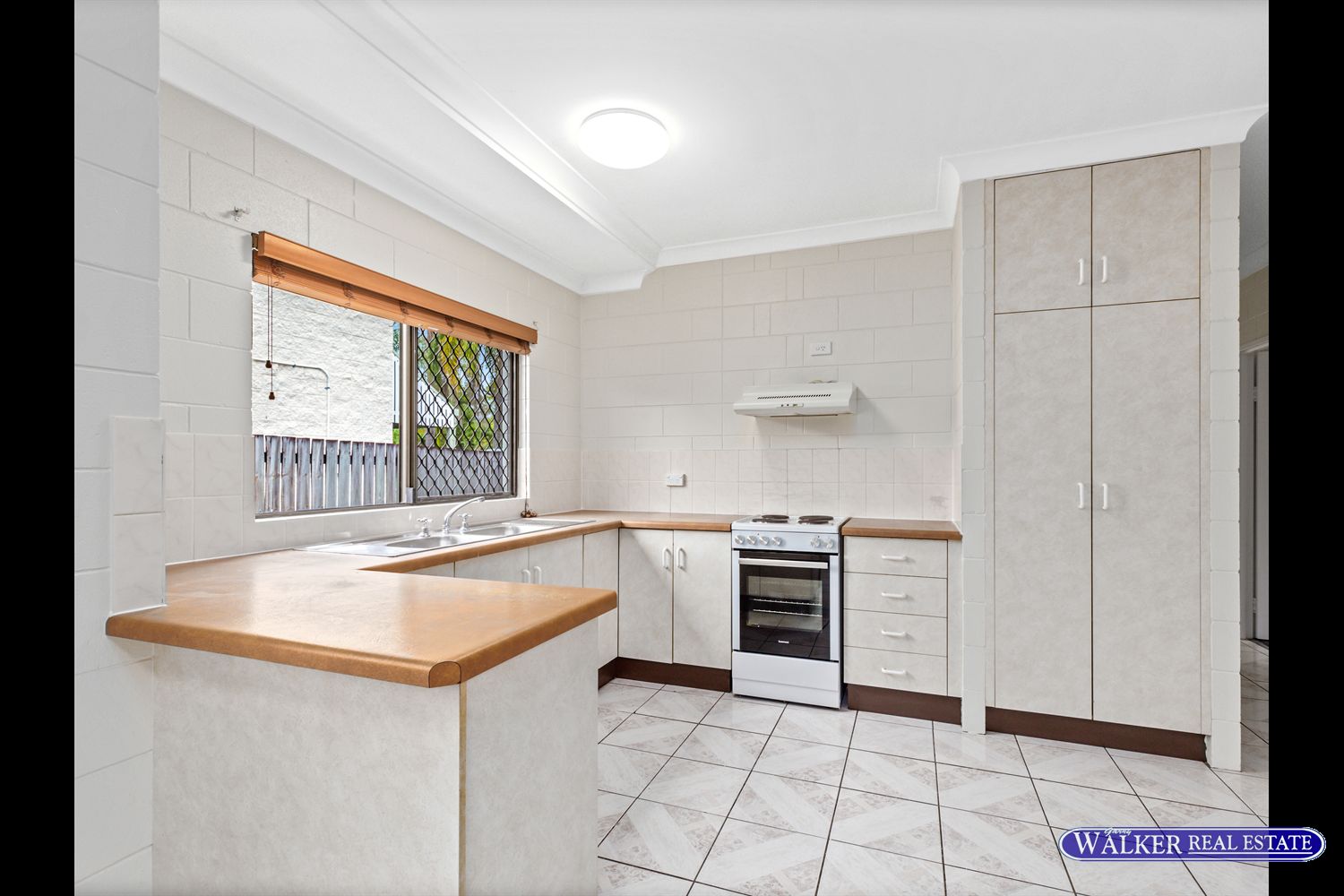 1/12 Springfield Crescent, Manoora QLD 4870 Apartment For Rent 420 Domain