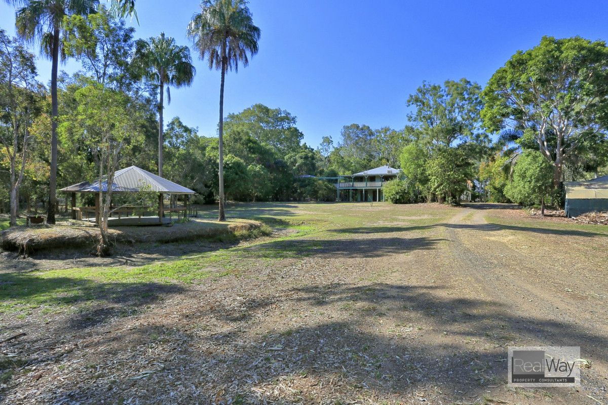 182 Murdochs Road, Moore Park Beach QLD 4670, Image 2