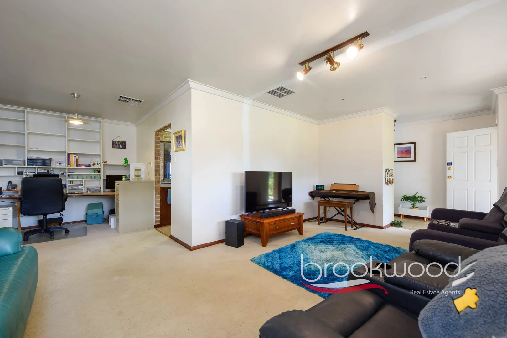 Additional image 12 of 290 Park Road, Hovea WA 6071