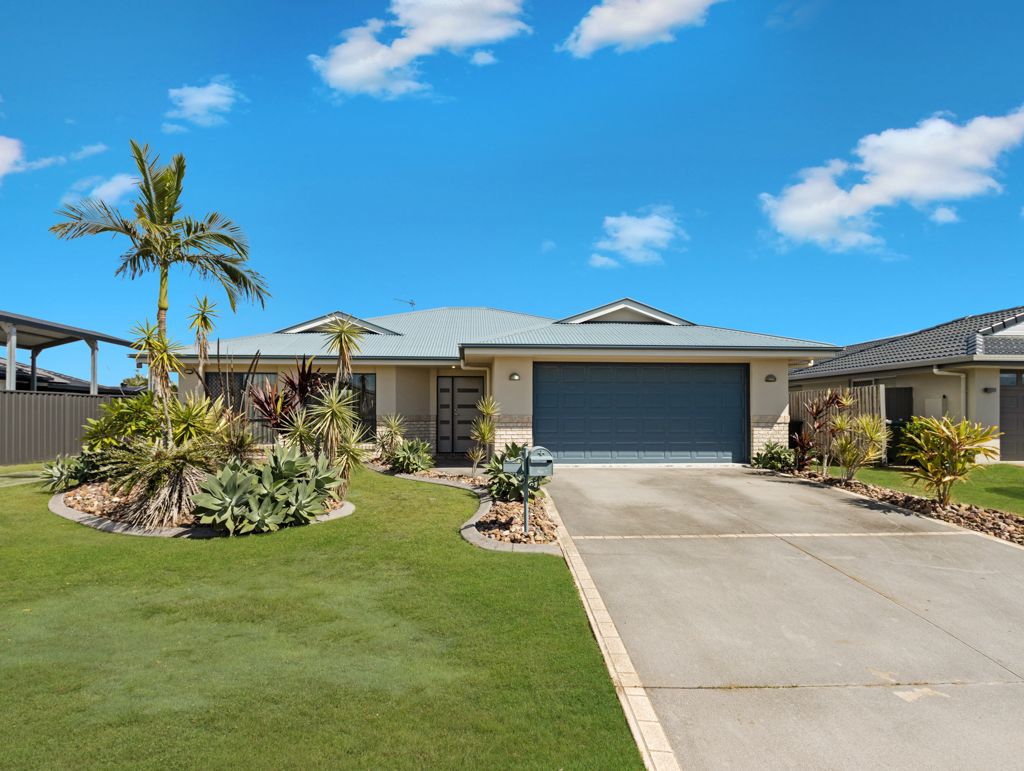 7 EARL ST VINCENT CIRCUIT, Eli Waters QLD 4655, Image 2