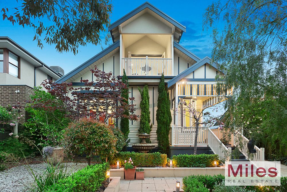 33 Abbotsford Grove, Ivanhoe VIC 3079, Image 0