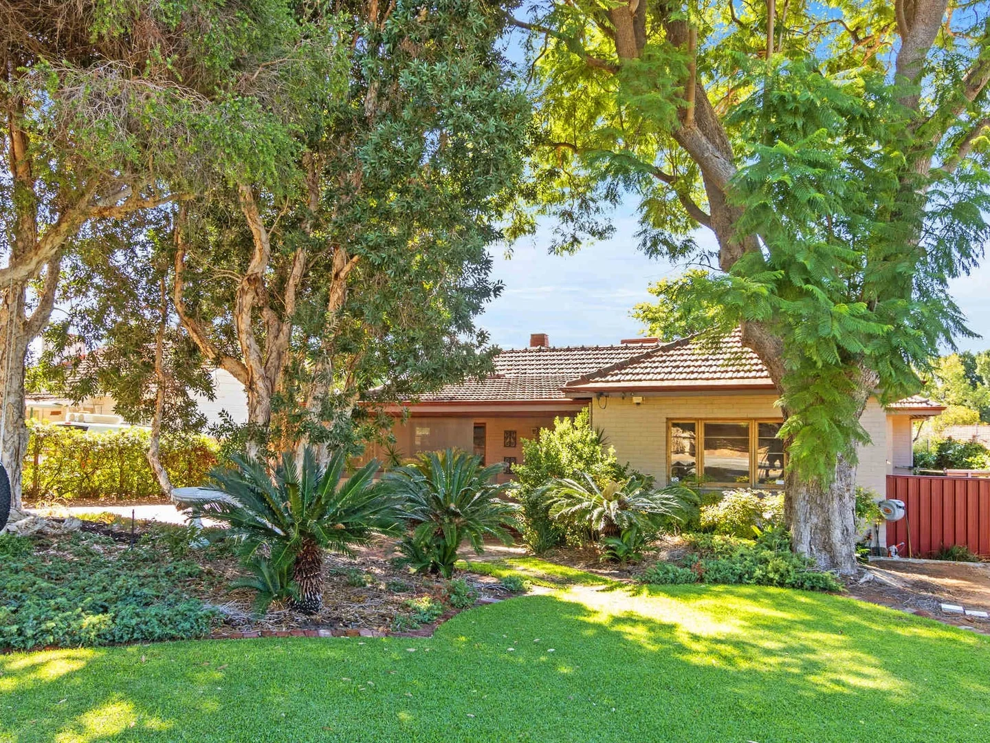 Additional image 17 of 32 Upton Street, St James WA 6102