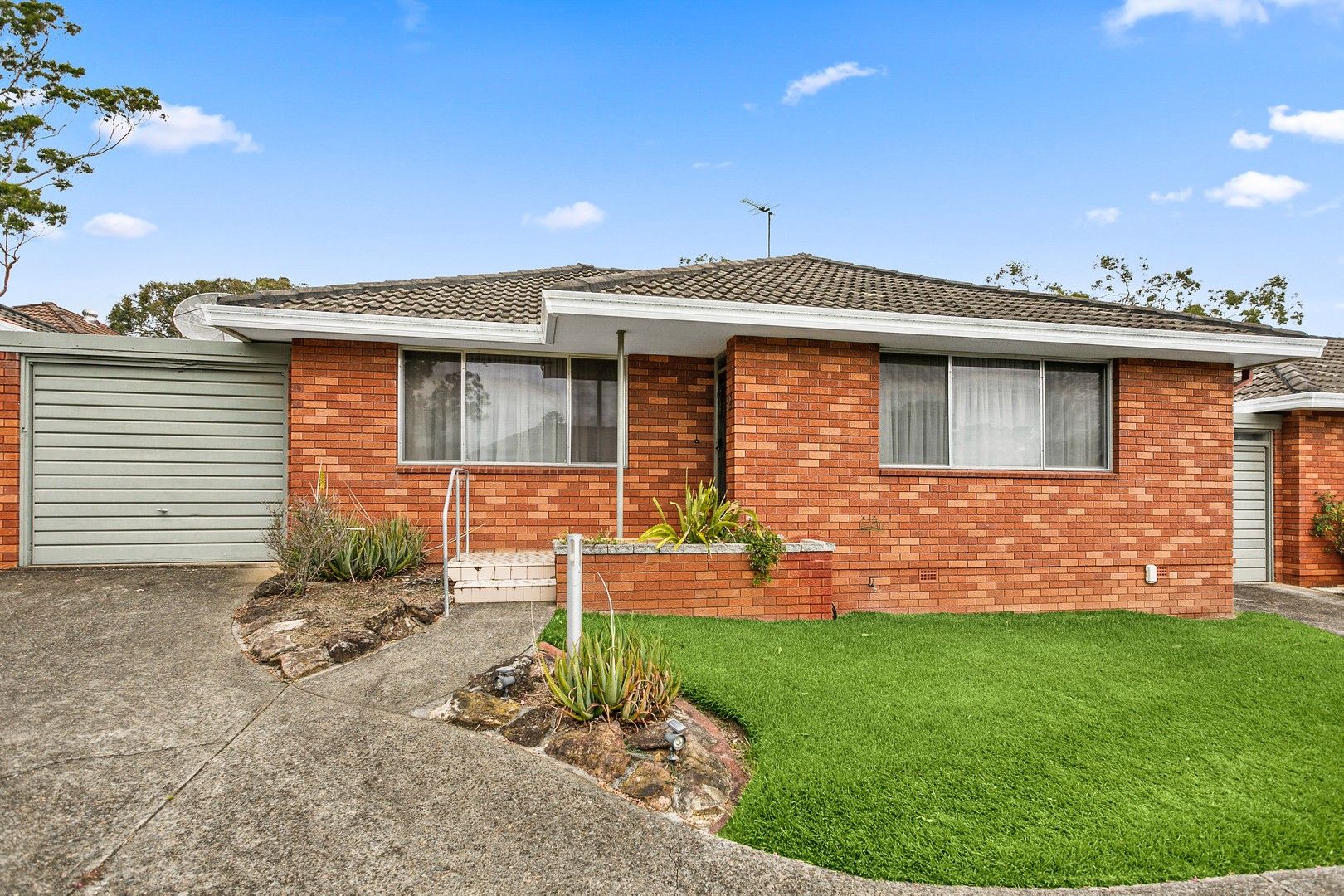 2/39 Mutual Road, Mortdale NSW 2223, Image 0