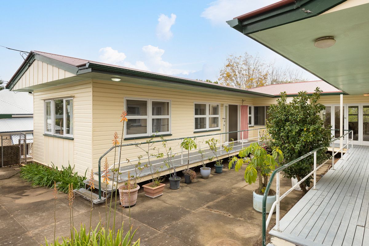 27 Beaconsfield Street, Highgate Hill QLD 4101, Image 2