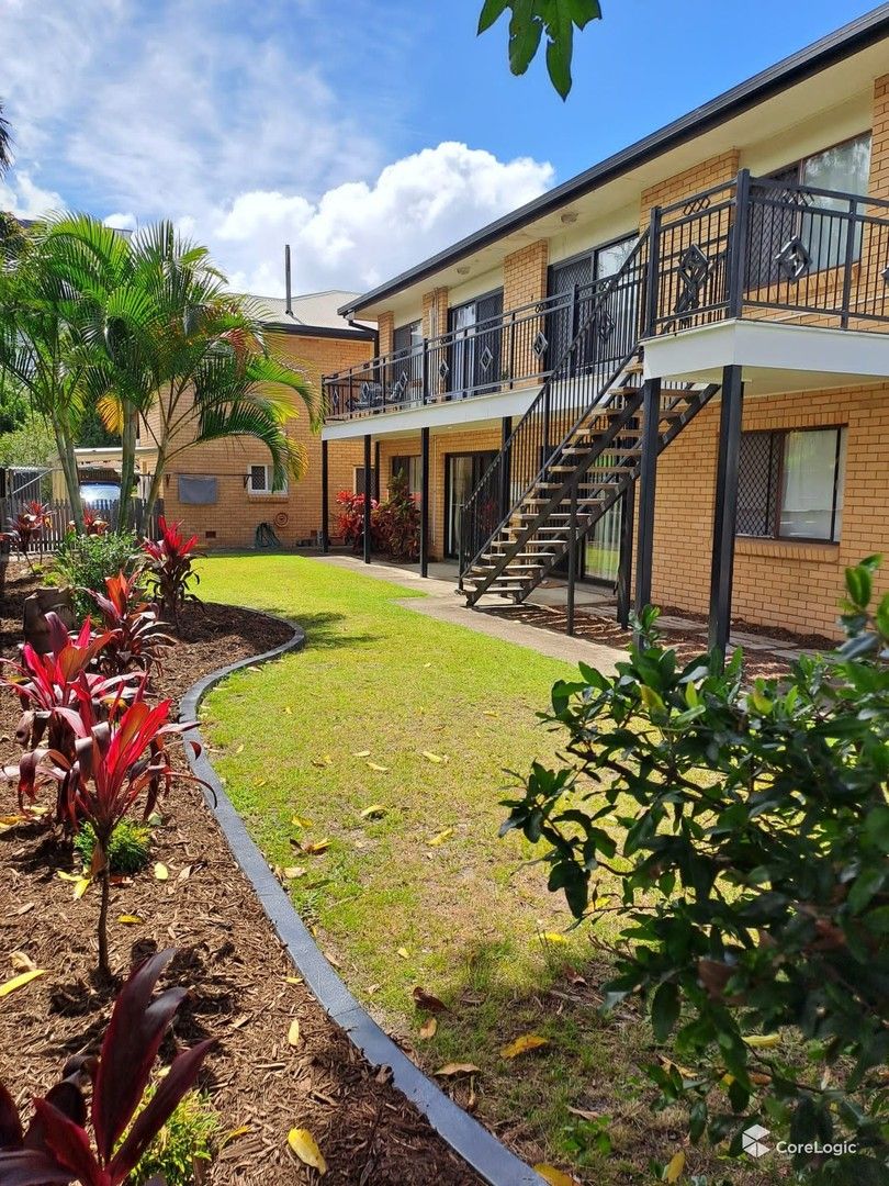2 bedrooms Apartment / Unit / Flat in 3/17 Middle Street LABRADOR QLD, 4215