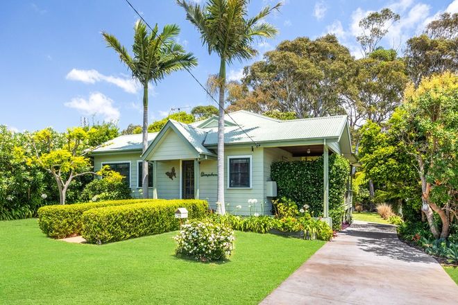 Picture of 23 Donlan Road, MOLLYMOOK BEACH NSW 2539