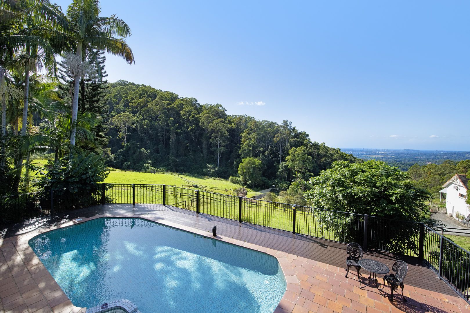 44 Kagoola Drive, Mudgeeraba QLD 4213, Image 2