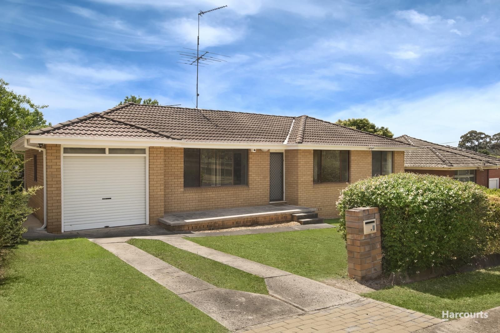 6 College Road, Campbelltown NSW 2560, Image 0