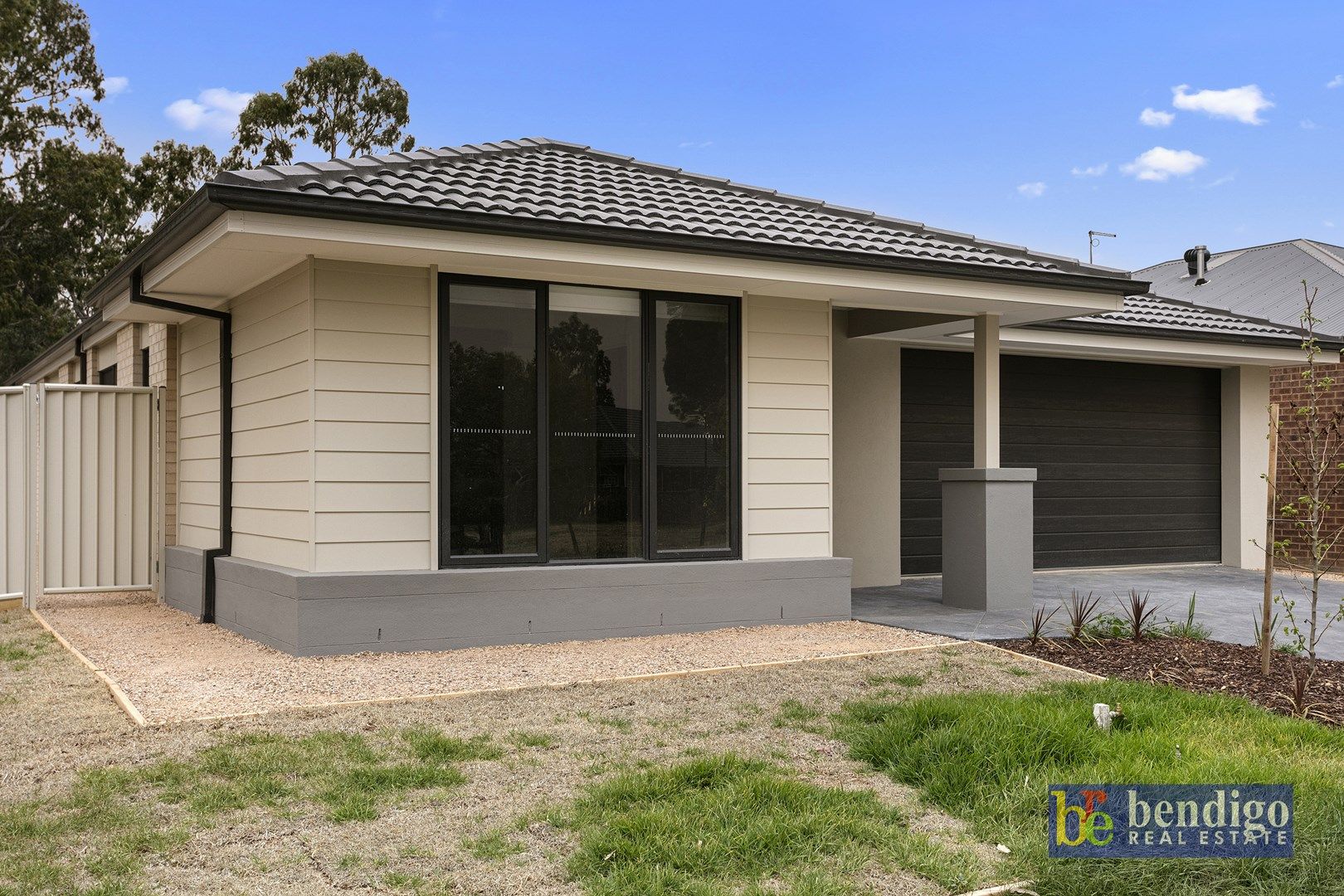 4 bedrooms House in 1 Apple Lane ASCOT VIC, 3551