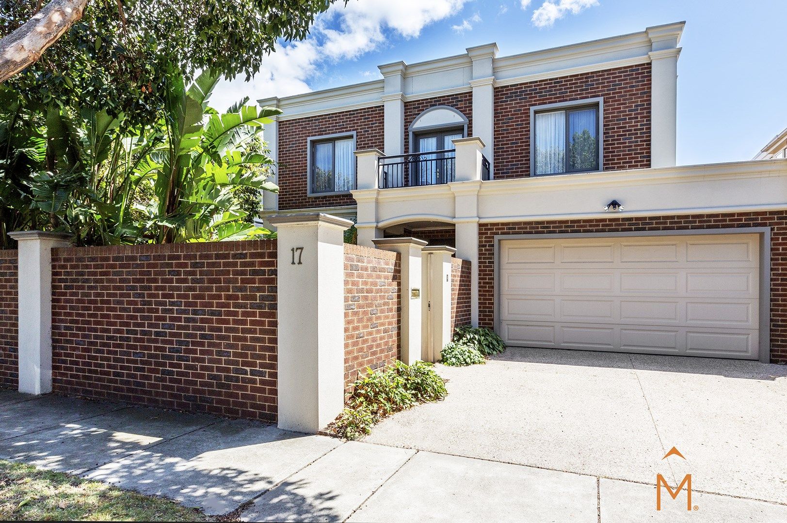 17 Gordon Street, Hampton VIC 3188, Image 2