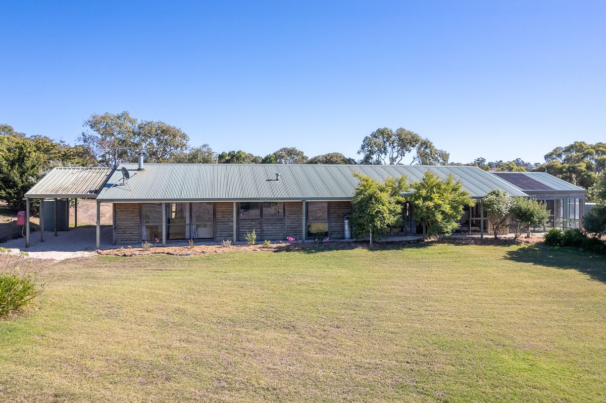 4 bedrooms House in 380E Wattle Road STRATHALBYN SA, 5255