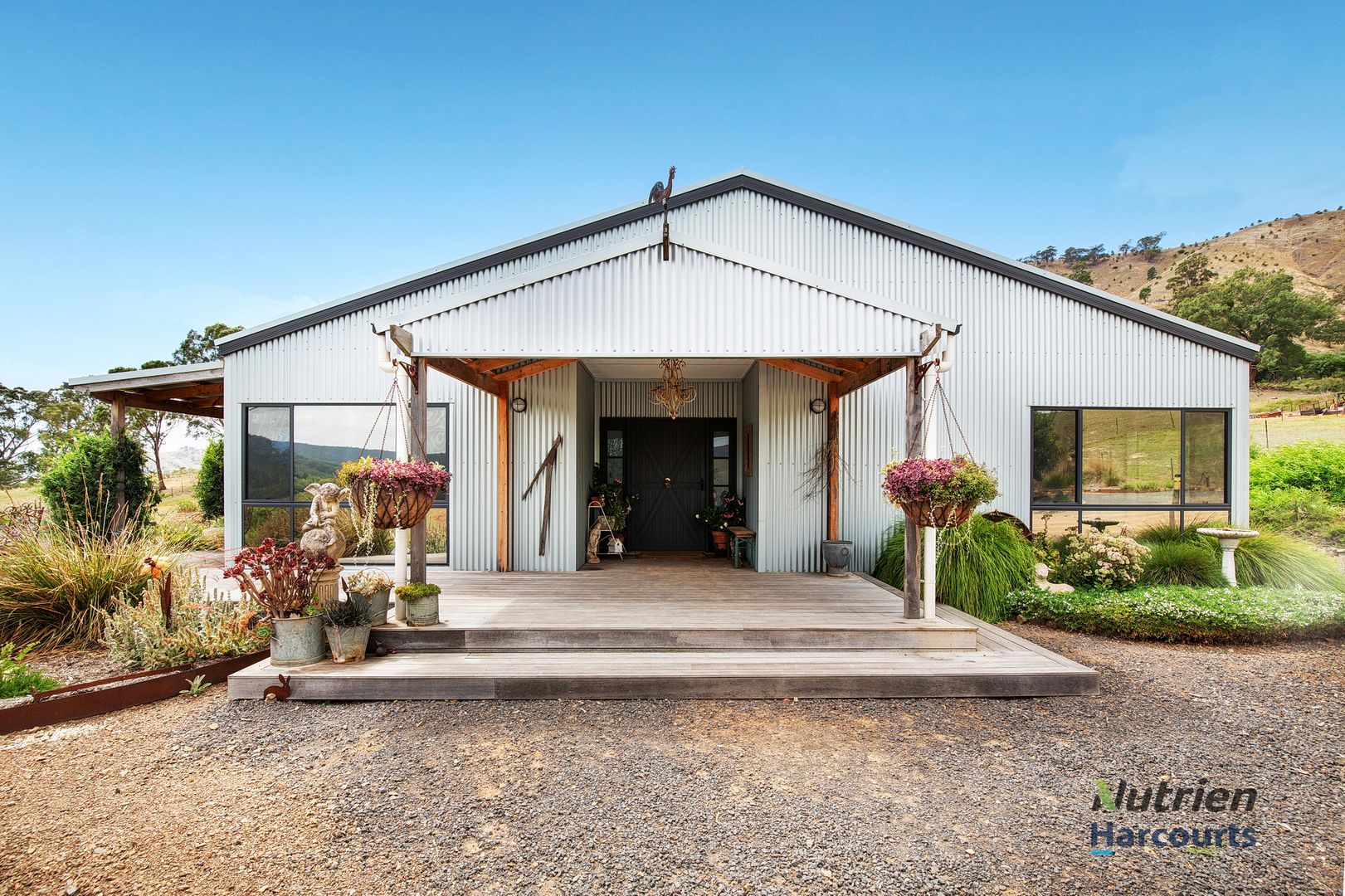 Yea VIC 3717 Farm for Sale 1,420,000 Domain