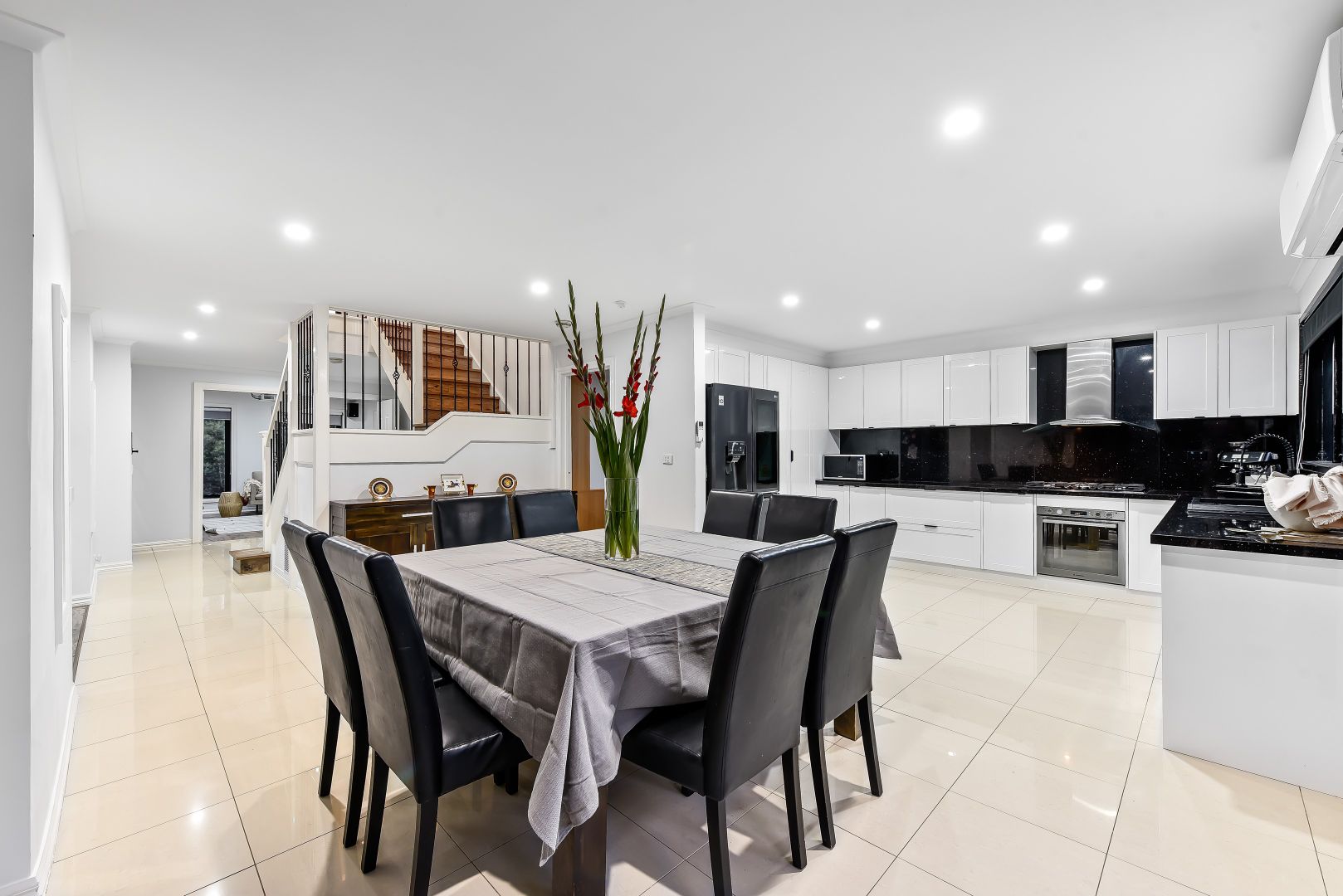 23 Holmbury Boulevard, Mulgrave VIC 3170, Image 1