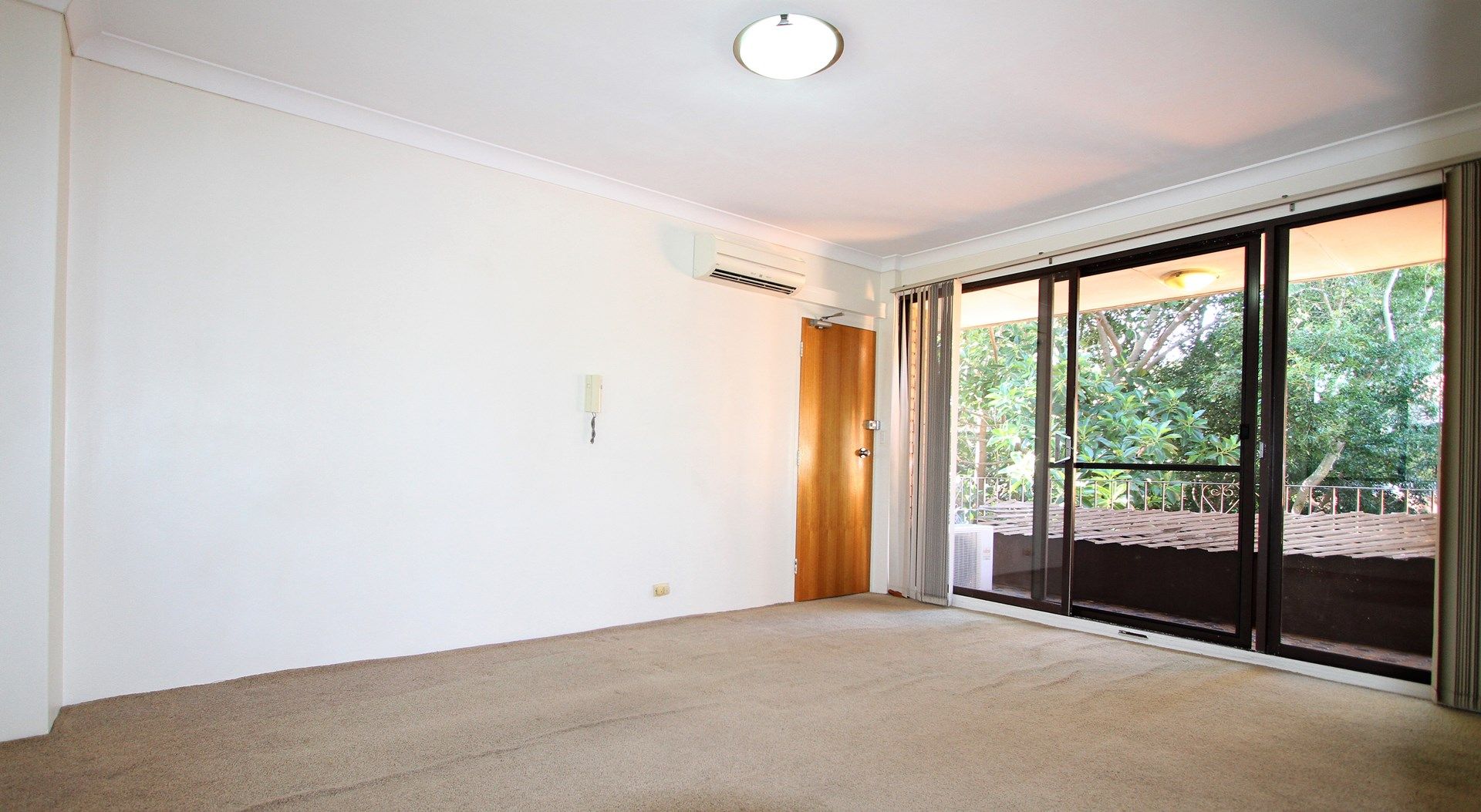 1 bedrooms Apartment / Unit / Flat in 35/38-42 Stanmore Road STANMORE NSW, 2048