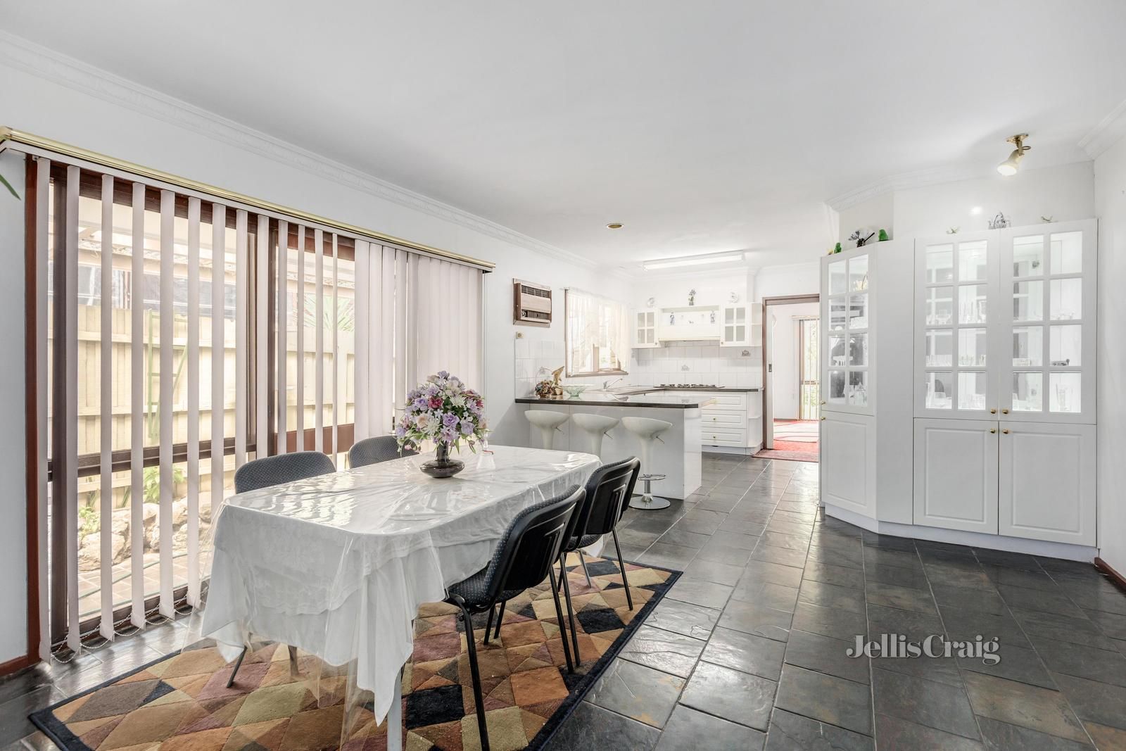 1 Highwood Drive, Wheelers Hill VIC 3150 Domain