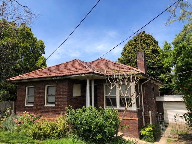 3 bedrooms House in 40 Anzac Avenue WEST RYDE NSW, 2114