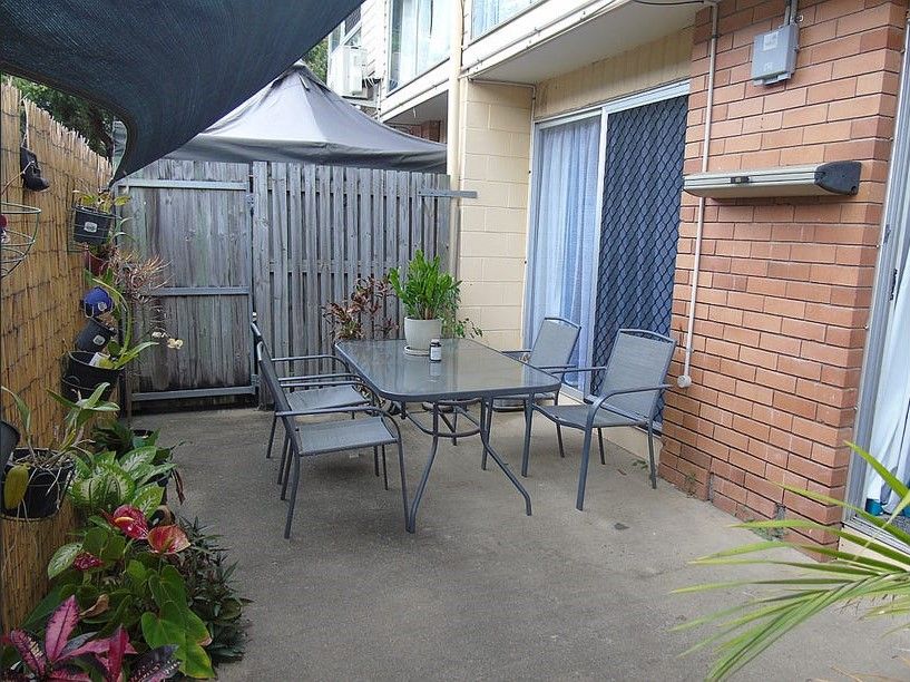 2 bedrooms Apartment / Unit / Flat in 2/12 East Gordon Street MACKAY QLD, 4740