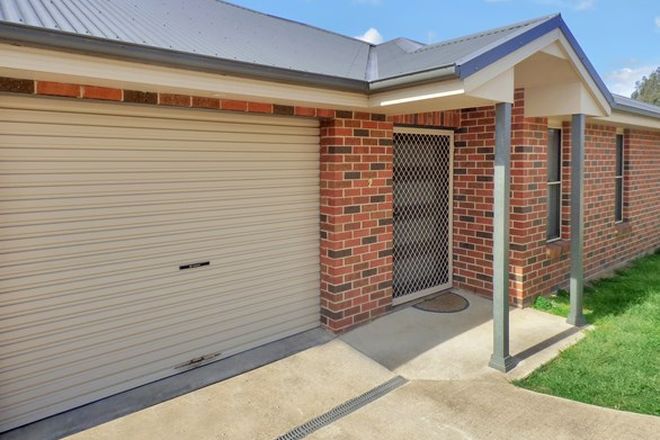 Picture of 2/18 Thornhill Street, YOUNG NSW 2594