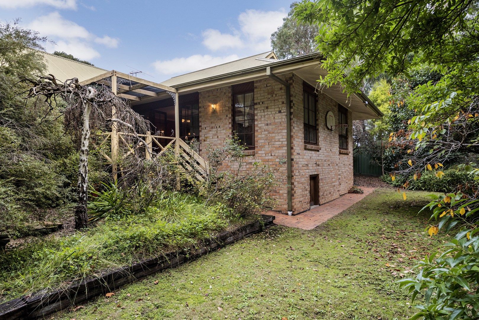 27 Yongala Street, Tranmere SA 5073, Image 0