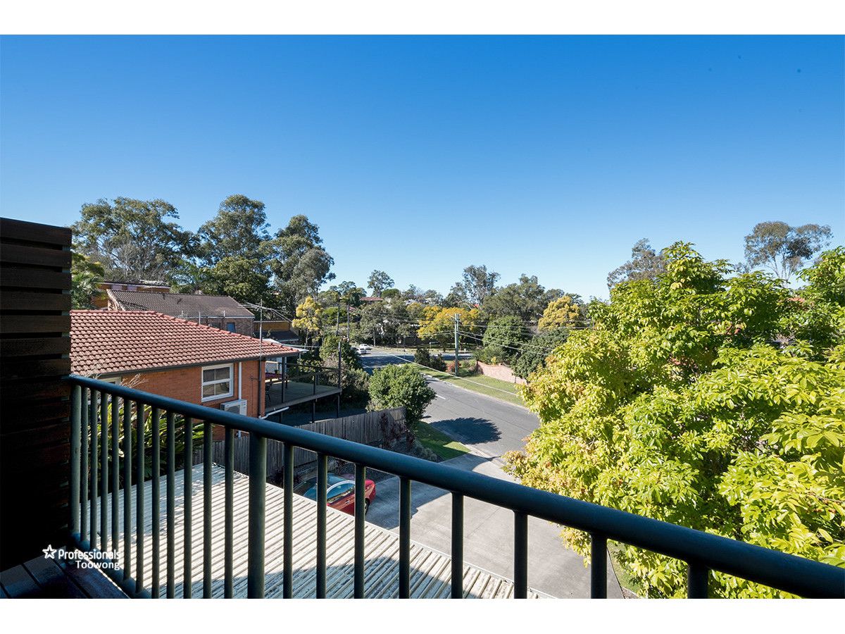 6/5 Todd Street, Taringa QLD 4068, Image 2