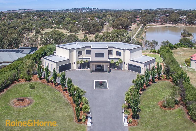 12 Marshall Close, Sunbury Property History & Address Research Domain