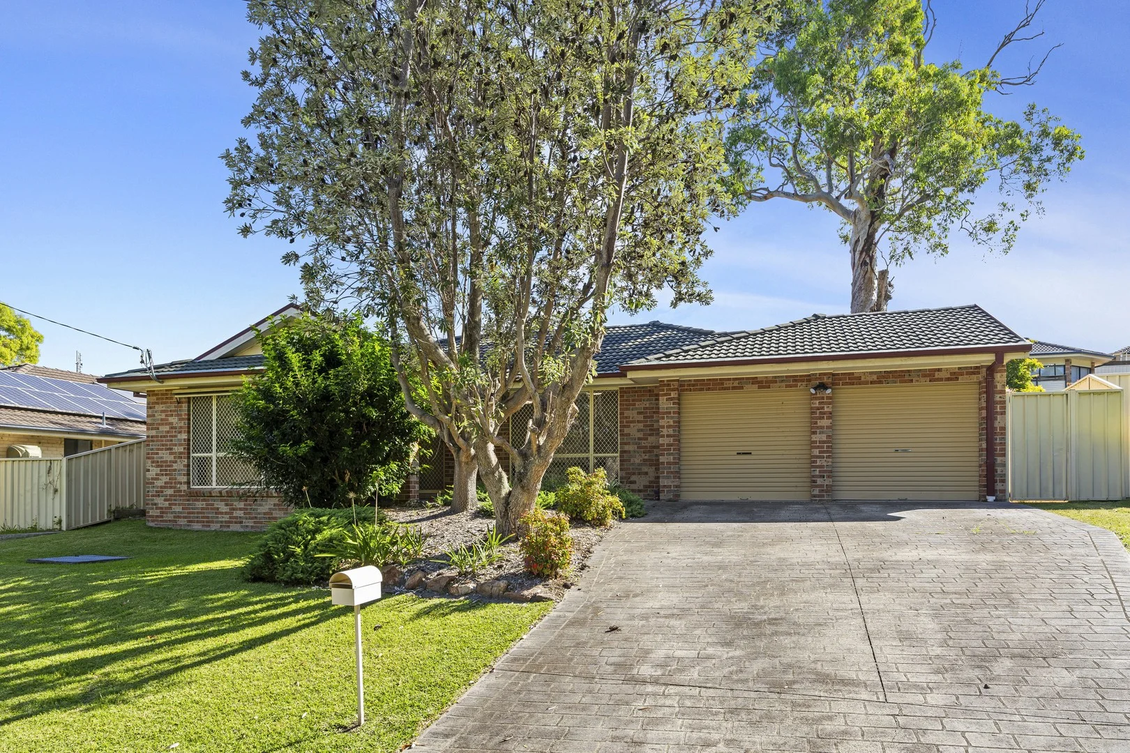 161 The Ridgeway, Bolton Point NSW 2283