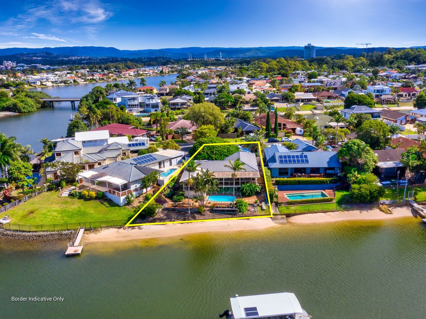 5 De Haviland Avenue, Benowa Waters QLD 4217, Image 0