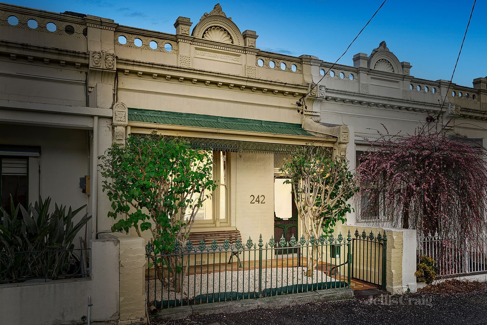 2 bedrooms House in 242 Canning Street CARLTON NORTH VIC, 3054