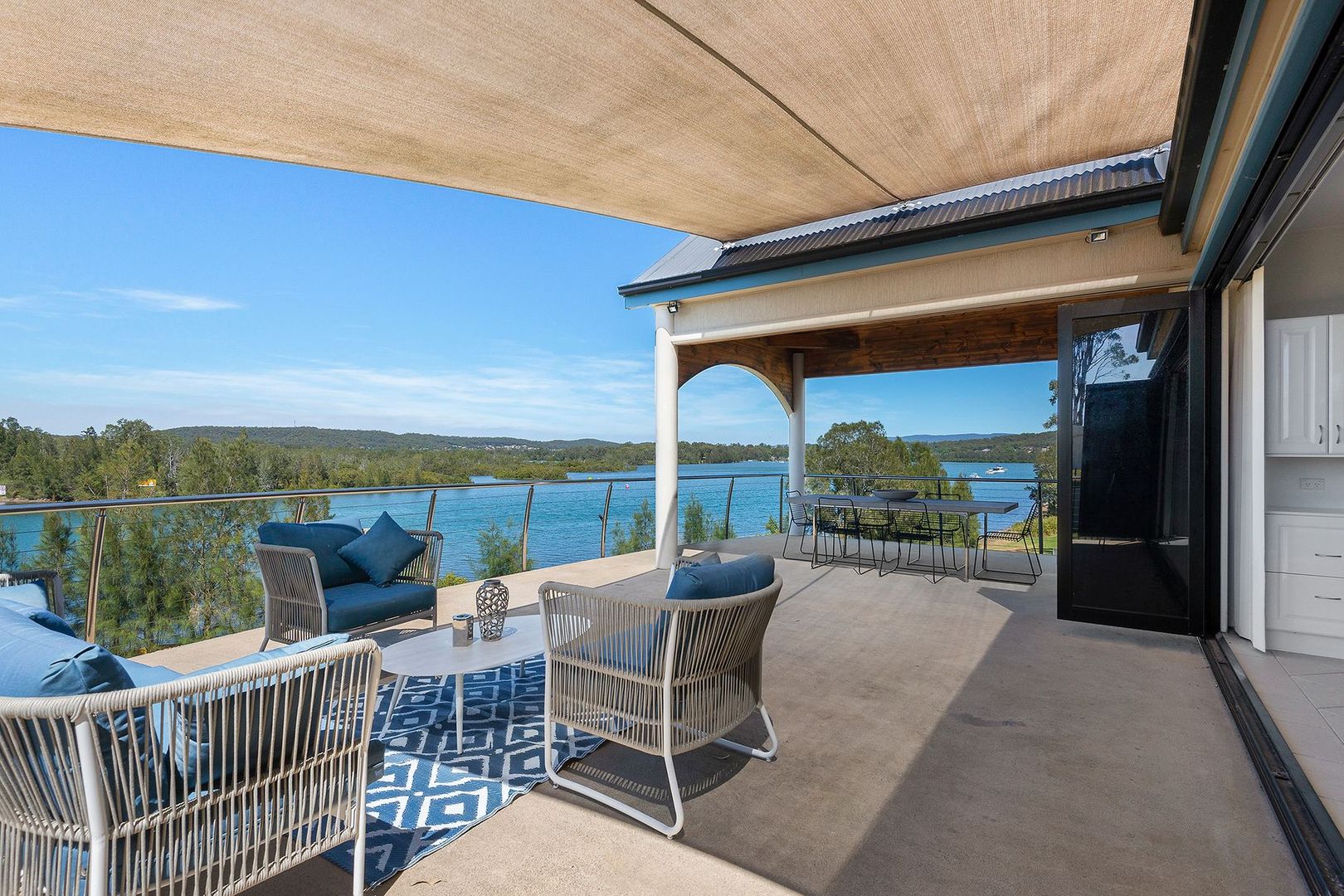 1 Figtree Lane, Fennell Bay NSW 2283, Image 1