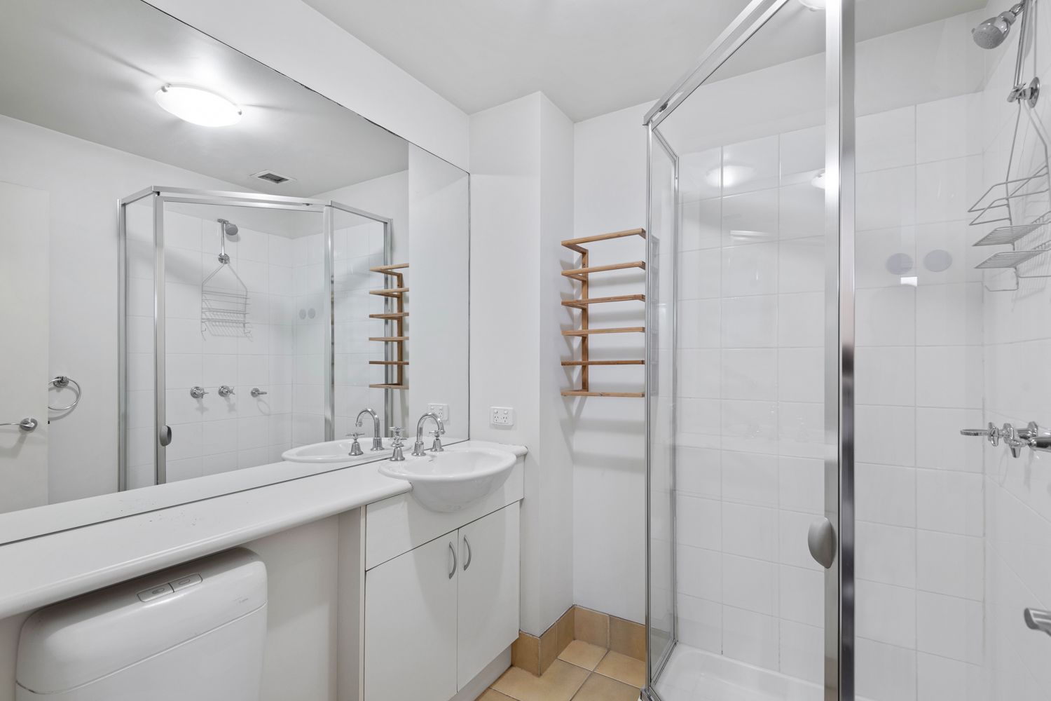 1 bedrooms Apartment / Unit / Flat in 4114/550 Lygon St CARLTON VIC, 3053