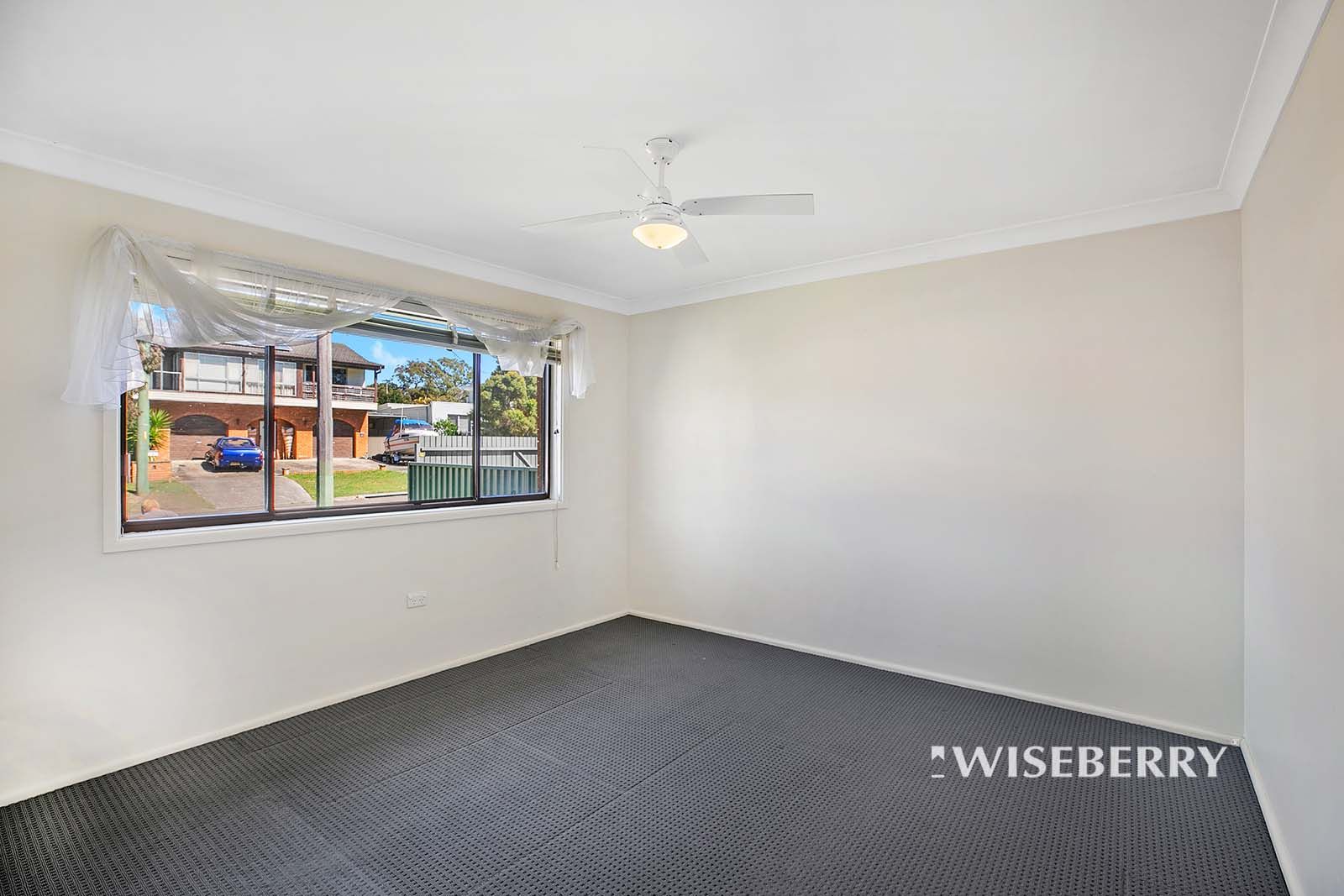 19 Arlington Street, Gorokan NSW 2263, Image 2