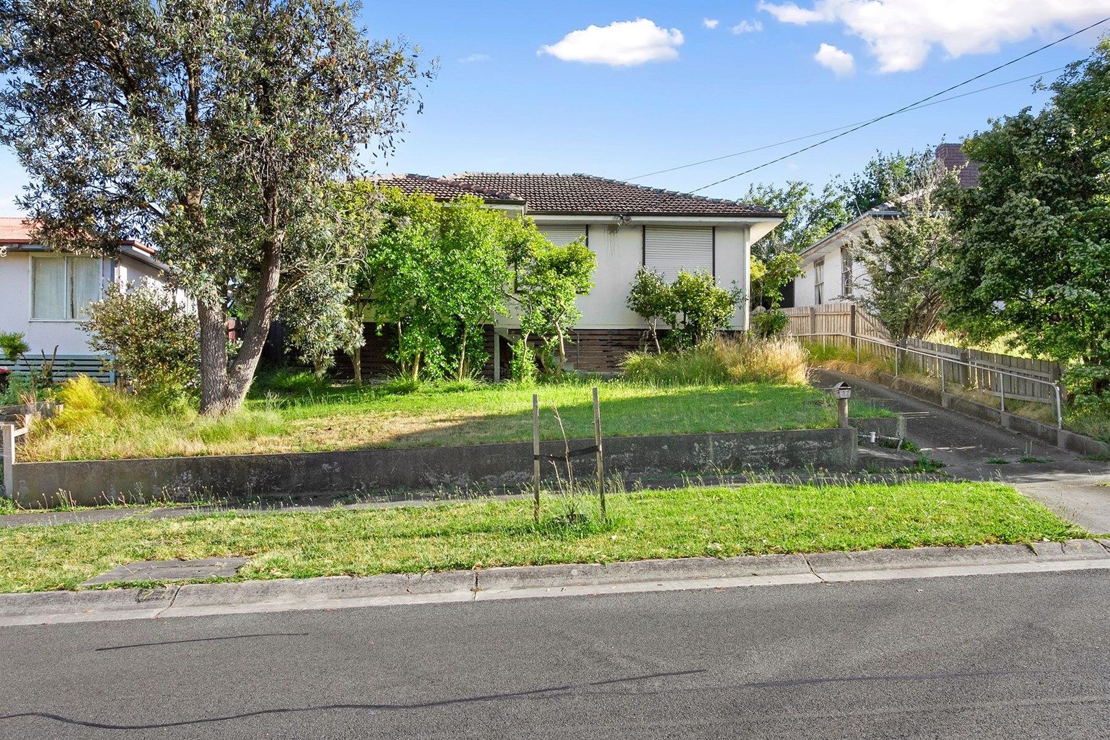 27 Robertson Street, Morwell VIC 3840, Image 0