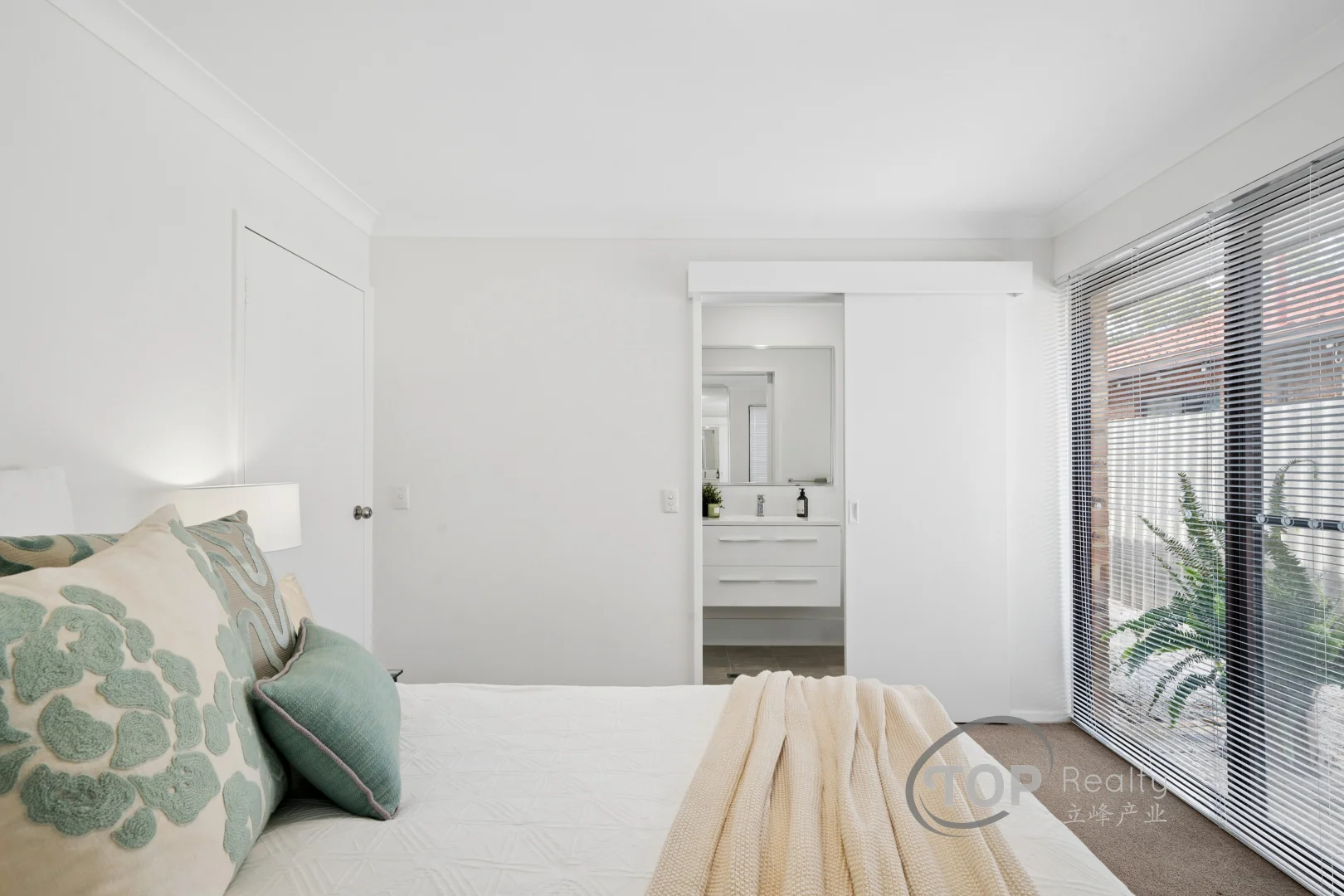 Additional image 20 of 8 Hertford Close, Bull Creek WA 6149