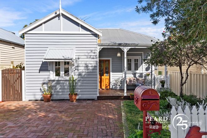 Picture of 229 Gloucester Street, VICTORIA PARK WA 6100